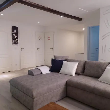 Luxus Janina Apartment